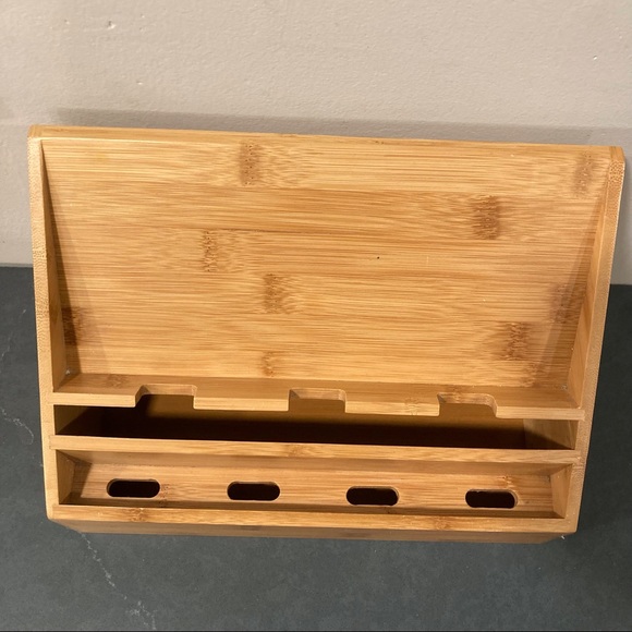 Pampered Chef bamboo charging station organizer - Picture 4 of 13